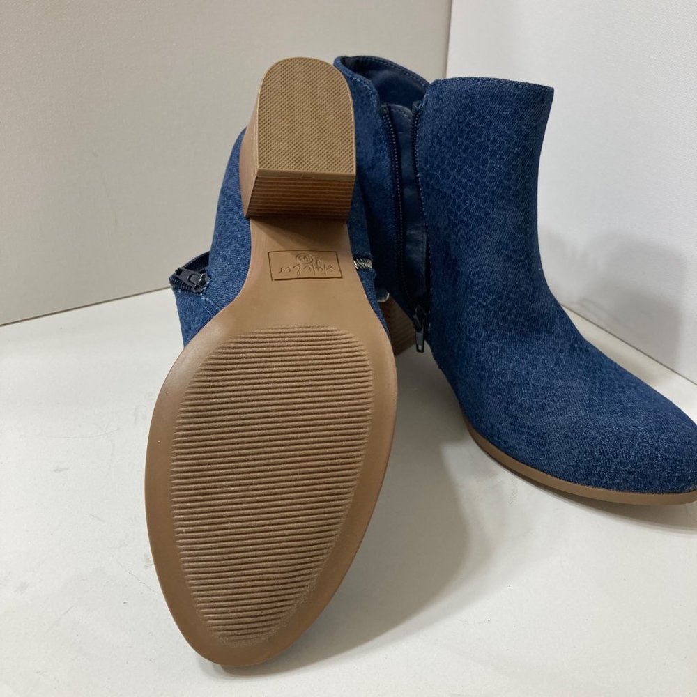 NWOT Style & Co Masrinaa Zip Bootie Blu snake 10.5 - Picture 4 of 6